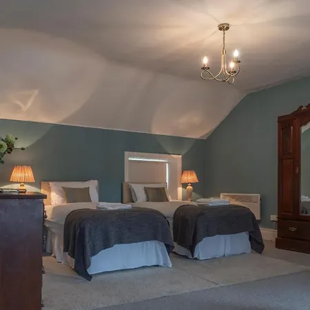 Number 4 * Longford
