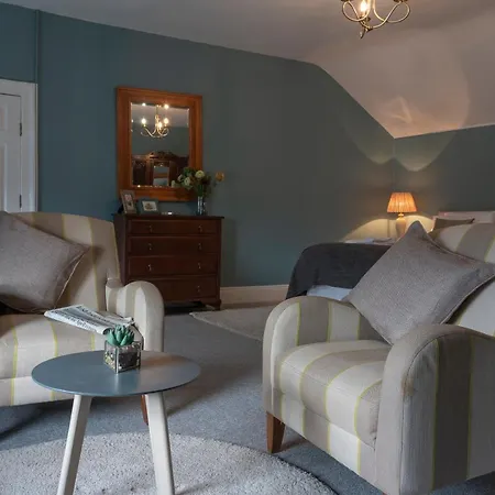 Semesterbostad Number 4 *