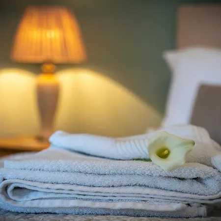 Number 4 Tatil Evi Longford