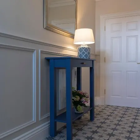 Semesterbostad Number 4 *